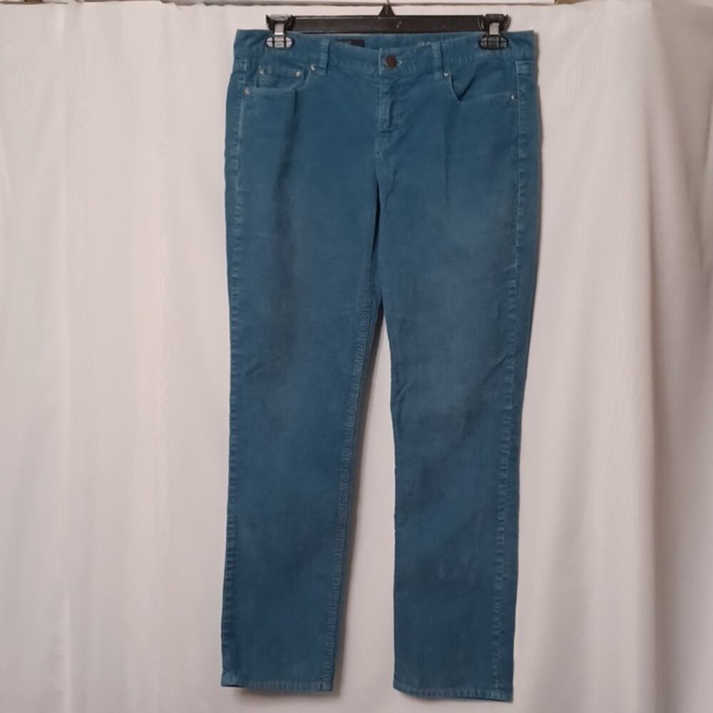 J.CREW Matchstick Blue Corduroy Straight Leg Pants. Size 31R.